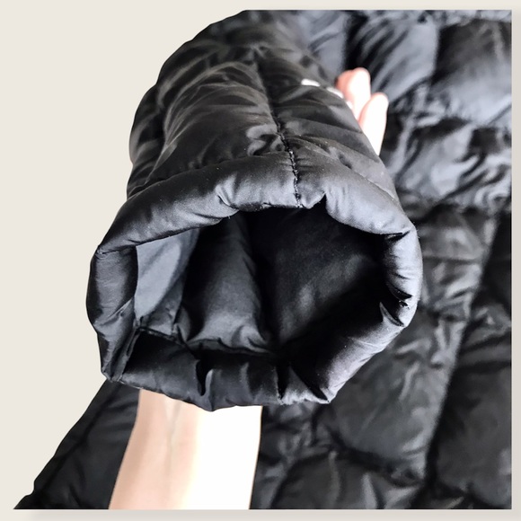 North Face 600 Down Puffer Classic Cold Weather Fall/Winter Cozy Black Jacket - Picture 15 of 16